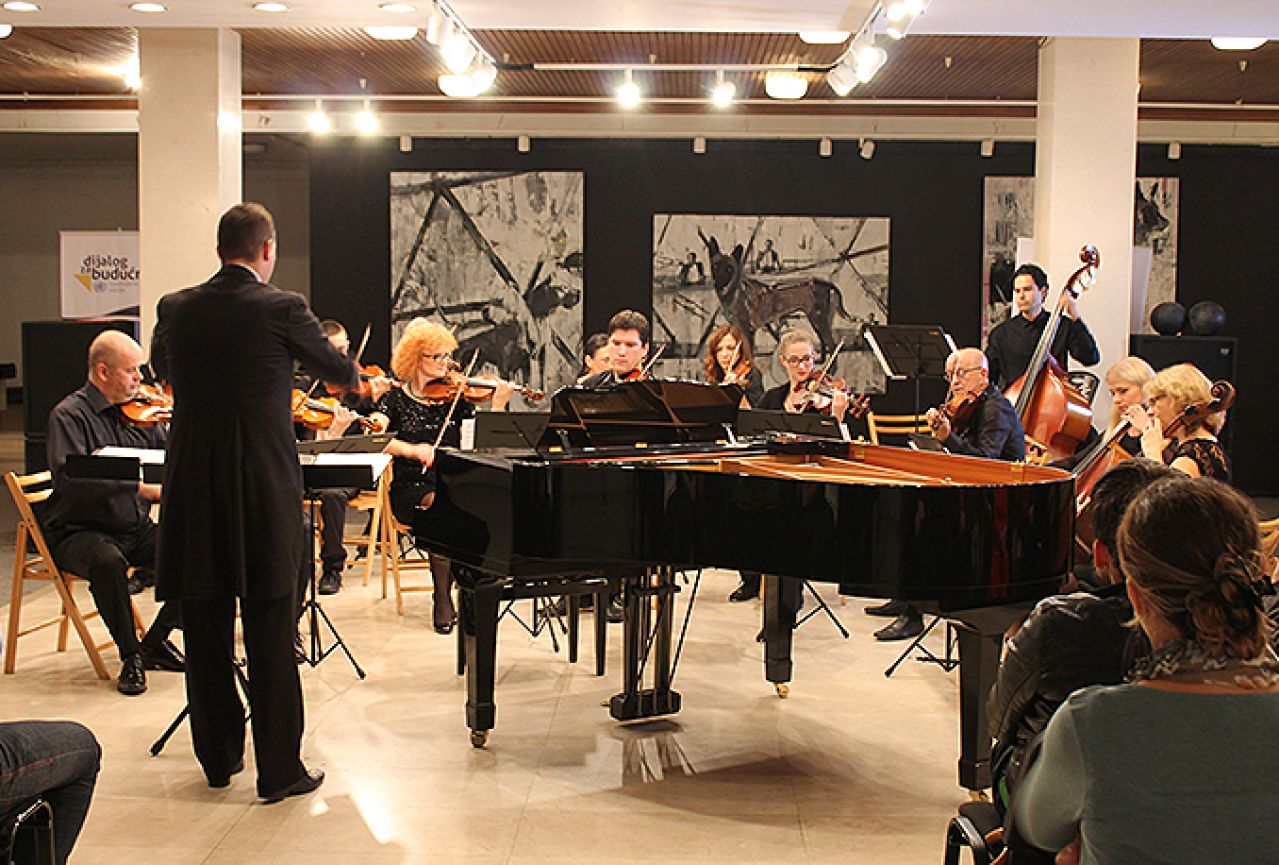 Mostarske simfoničare sluša sve više mladih ljudi