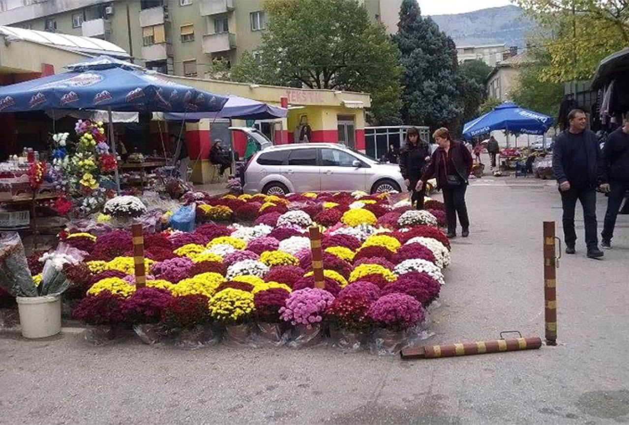 Mostar: Prodavači cvijeća se nadaju zaradi uoči nadolazećeg blagdana