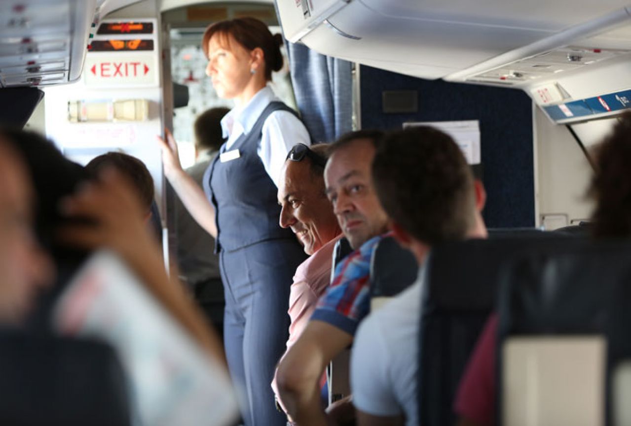 10 tajni koje vam stjuardese i piloti neće otkriti