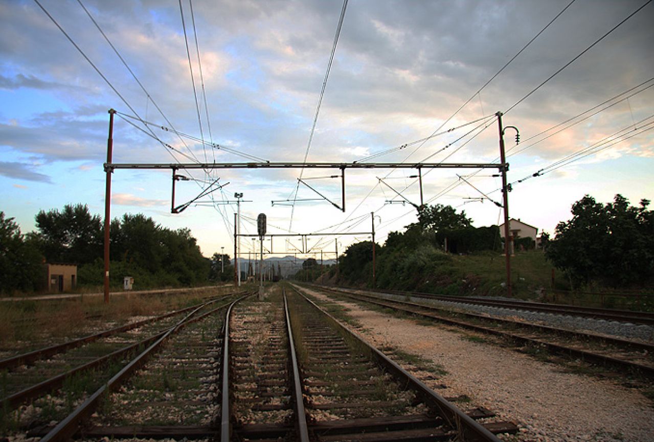 Poljska kompanija EKK Wagon ponudila teretne vagone Željeznicama FBiH