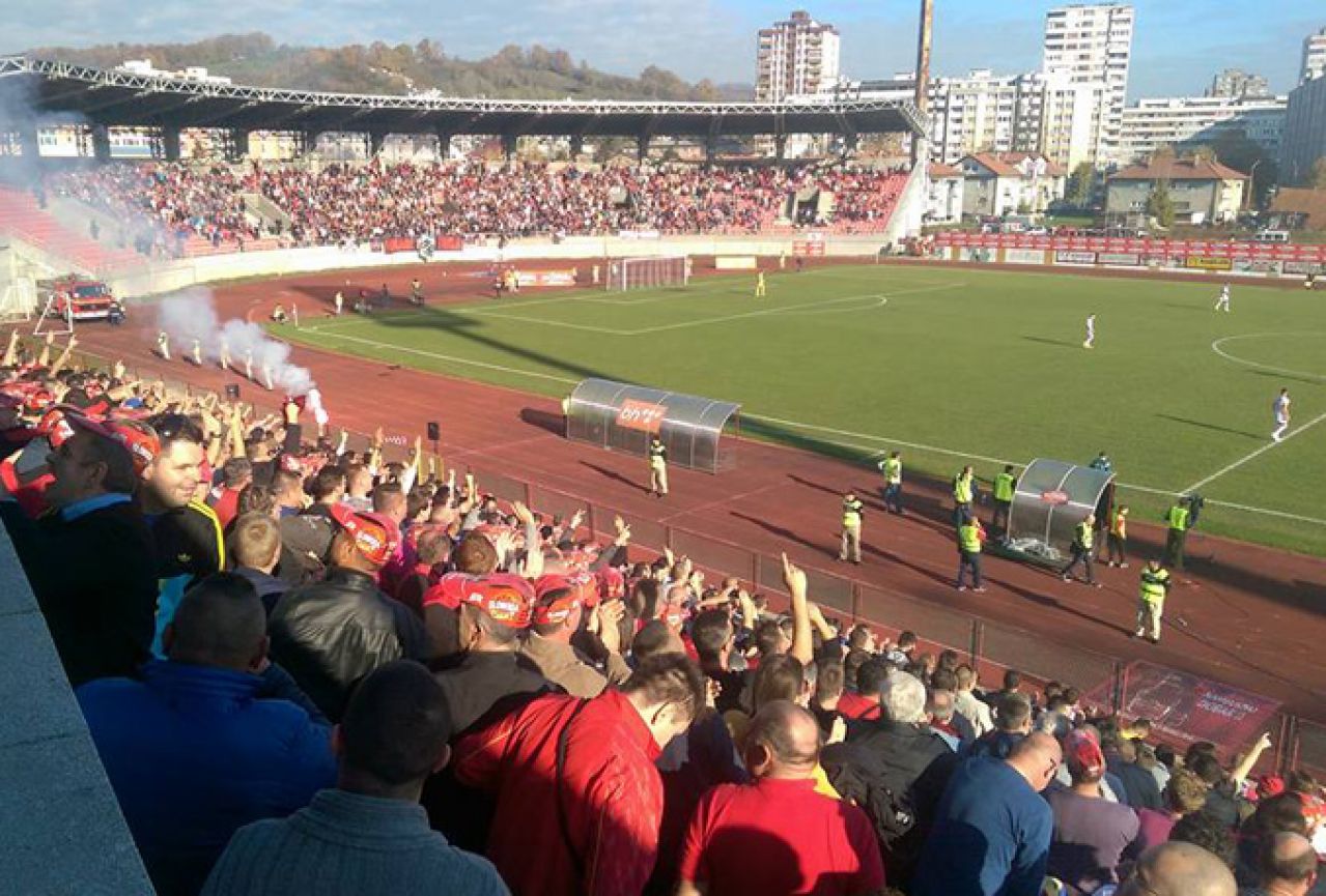 Sloboda na popunjenom Tušnju svladala Zrinjski, Široki jesenski prvak