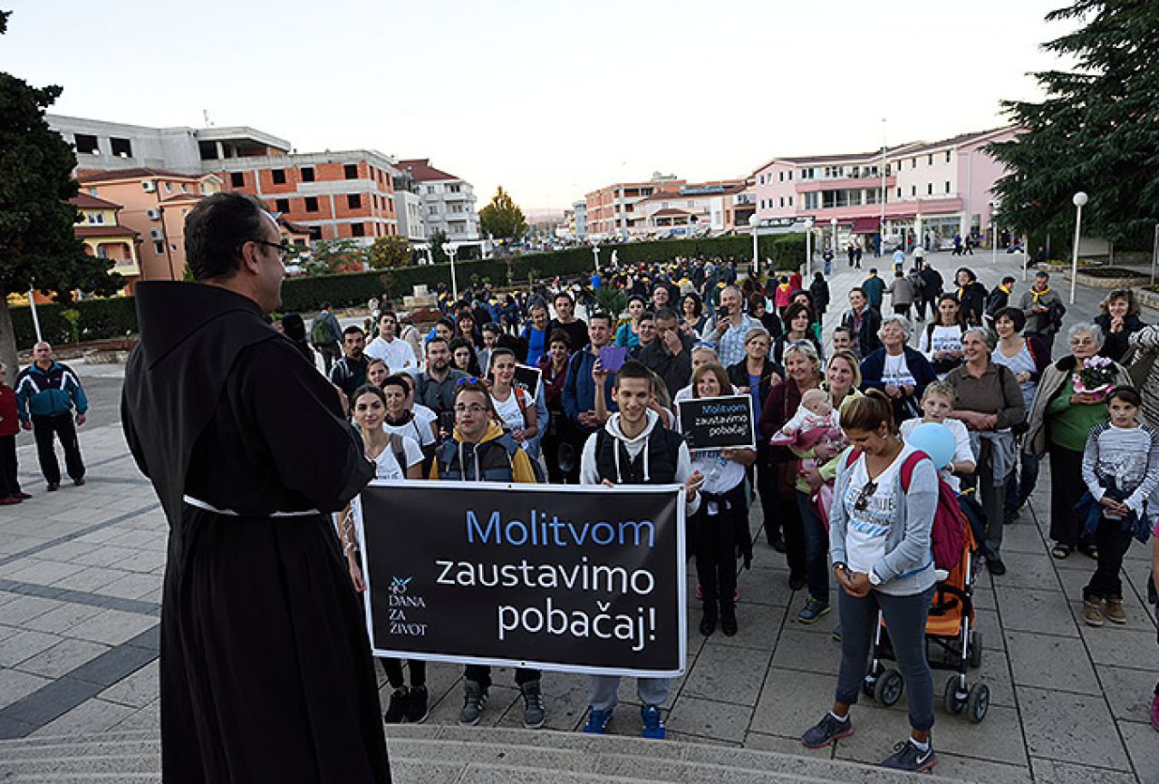 Iz Mostara hodočastili u Međugorje kako bi ukazali na problem pobačaja