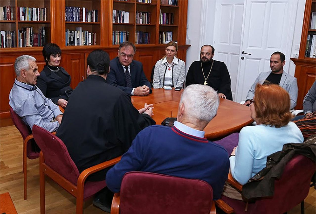 Srbi upoznali Ivanića s problemima u Mostaru