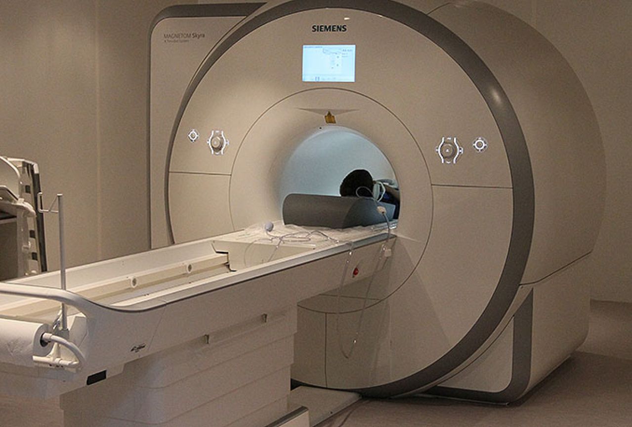 Popravljen aparat za magnetnu rezonanciju u SKB Mostar