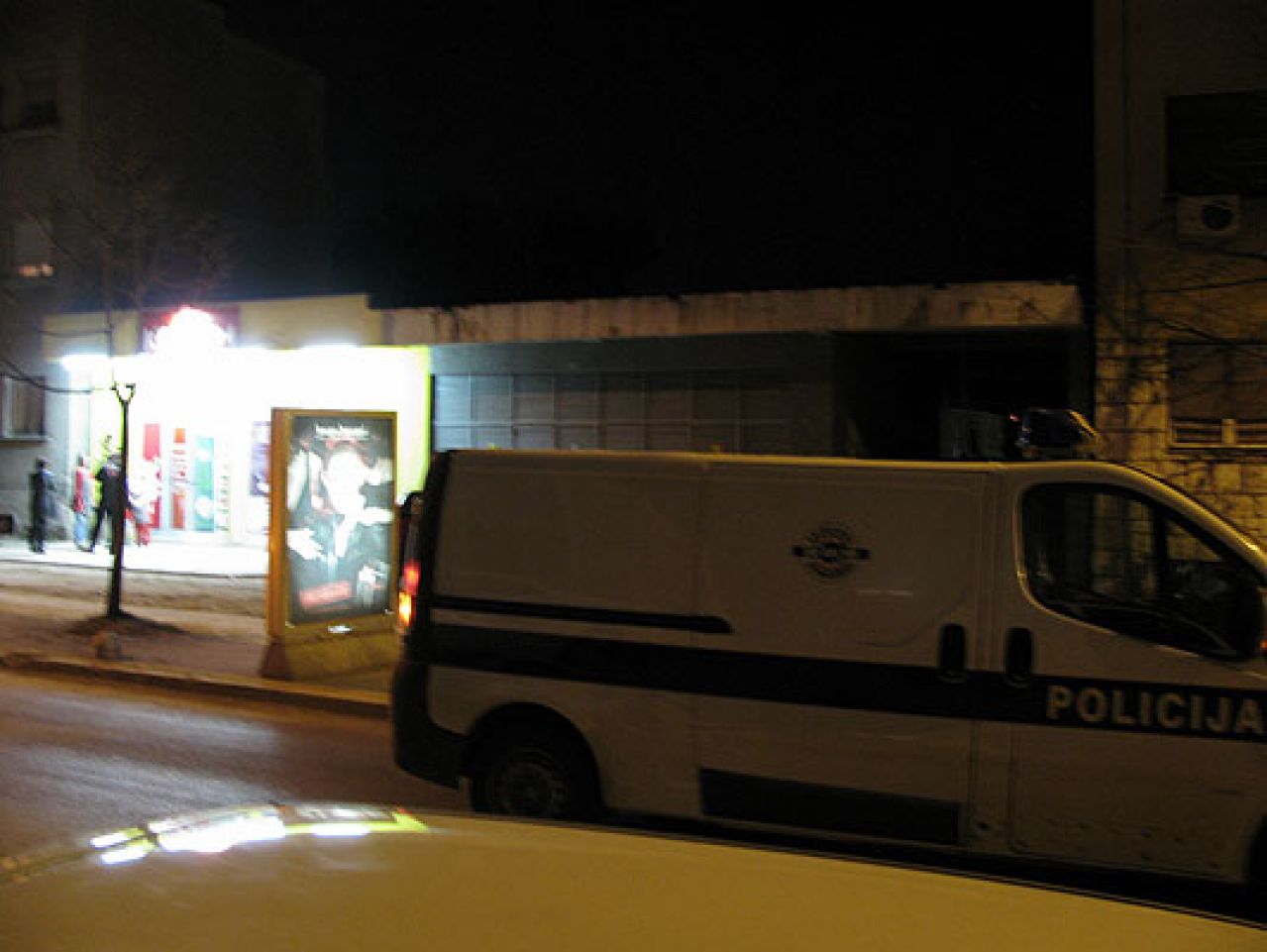 Opljačkao trgovinu u Čitluku, ukrao auto, pa bježao prema Mostaru