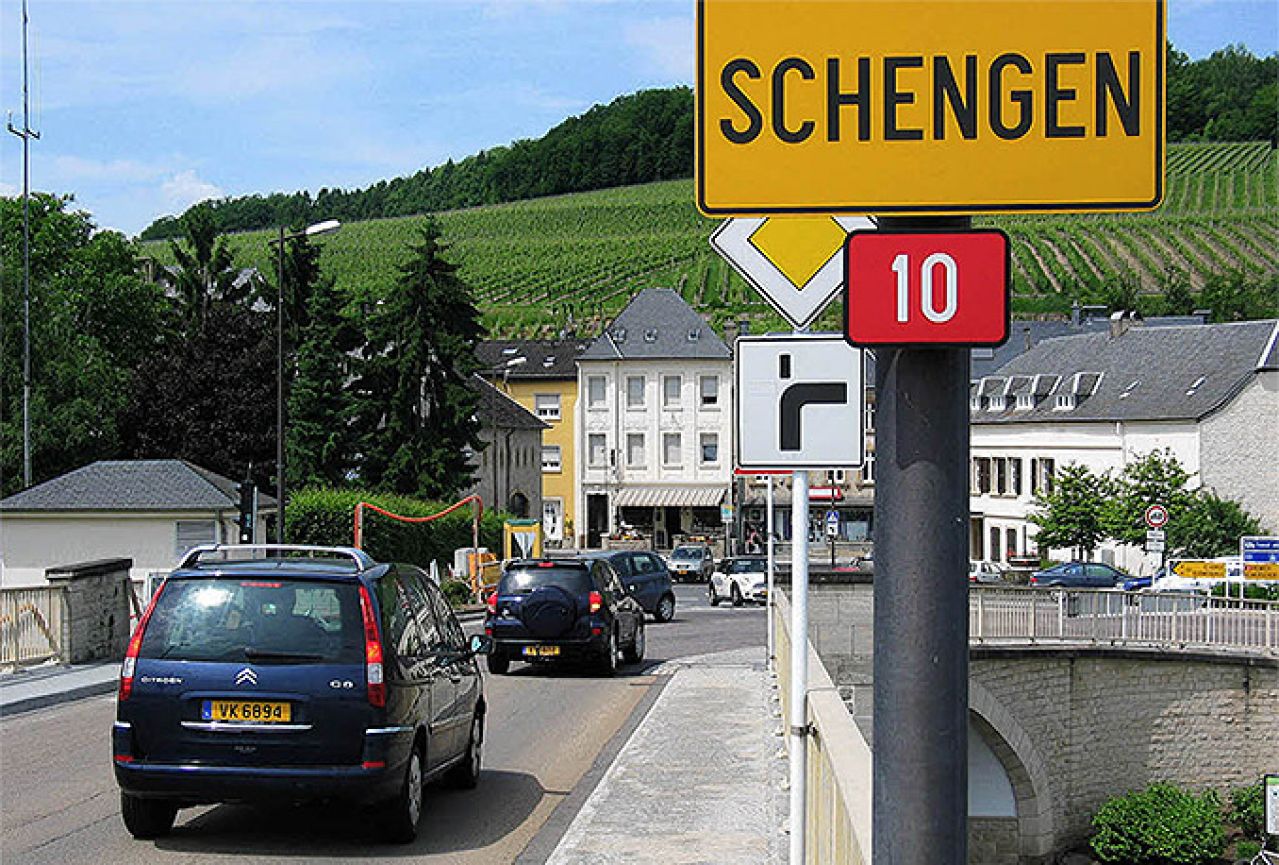 Jedino Mađarska iskreno štiti Schengen