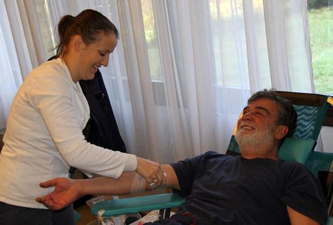 Djelatnici mostarskoga Aluminija darivali krvi za potrebe SKB-a Mostar