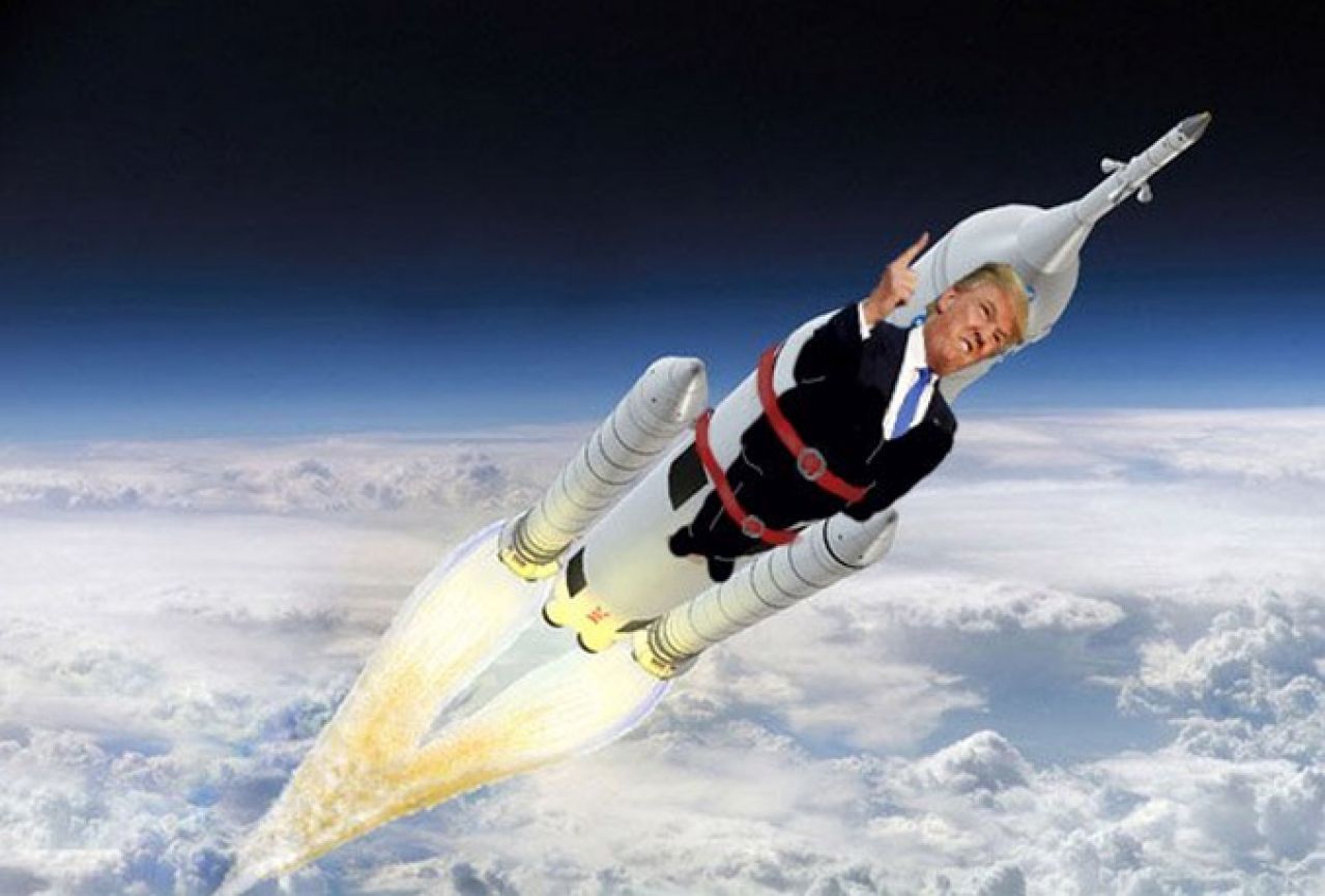 Nova misija: Pošaljimo Donalda Trumpa u svemir 