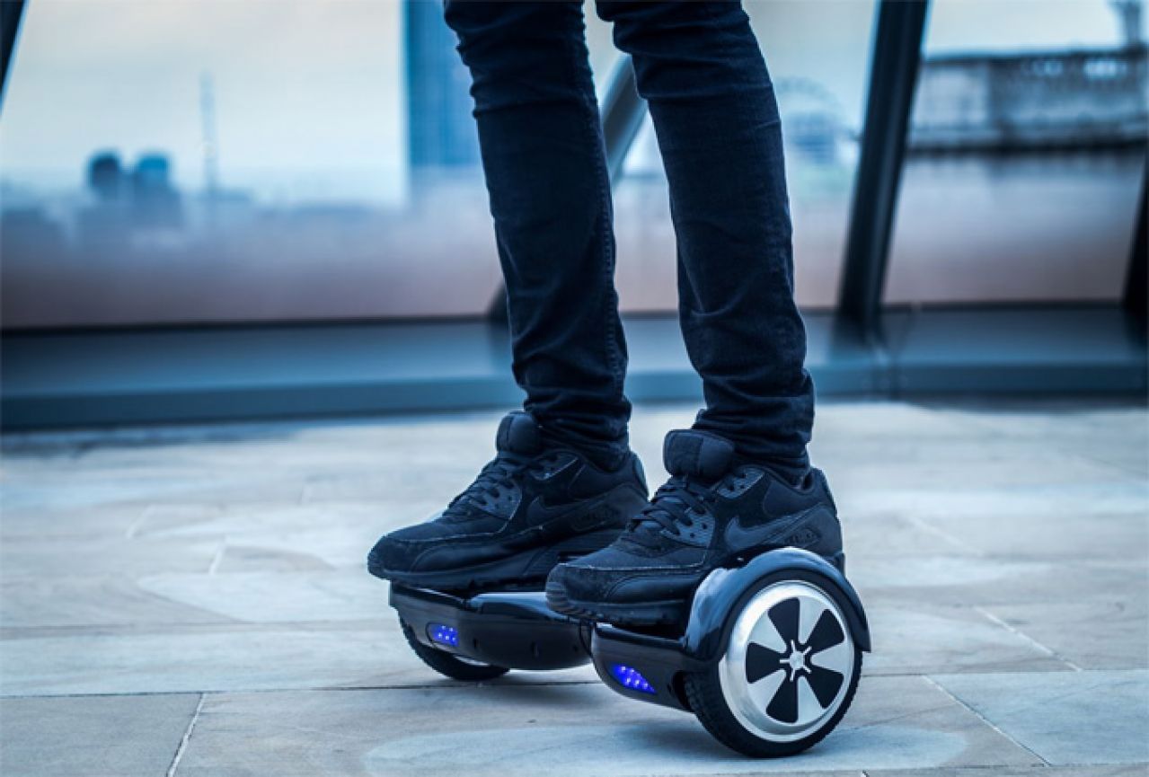 Amazon povlači električne skateboarde iz prodaje