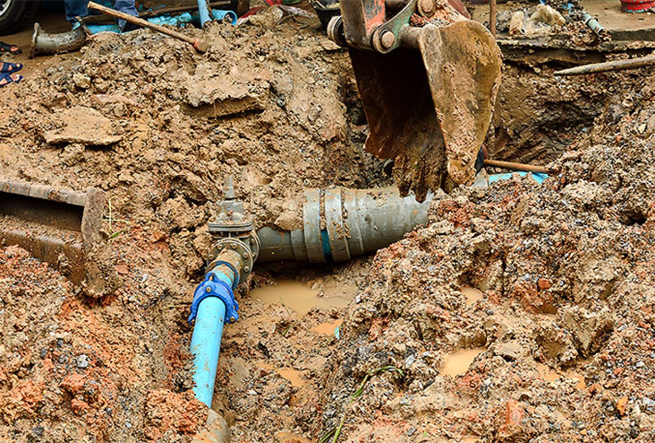 Tomislavgrad: U rekonstrukciji vodovoda i kanalizacije položeno 7 km cijevi