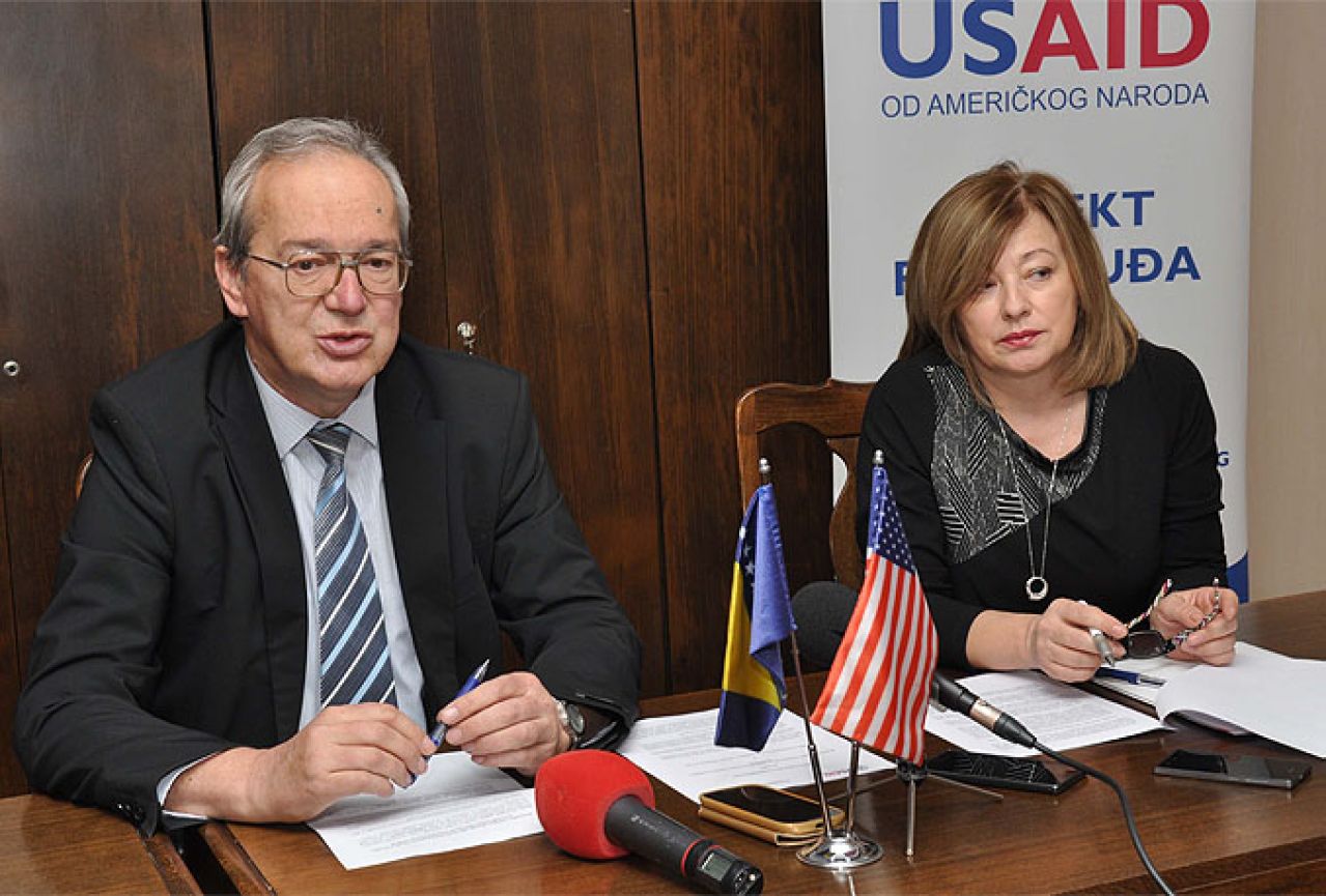 Partnerski sporazum u Mostaru između Županijskog tužiteljstva i USAID-a