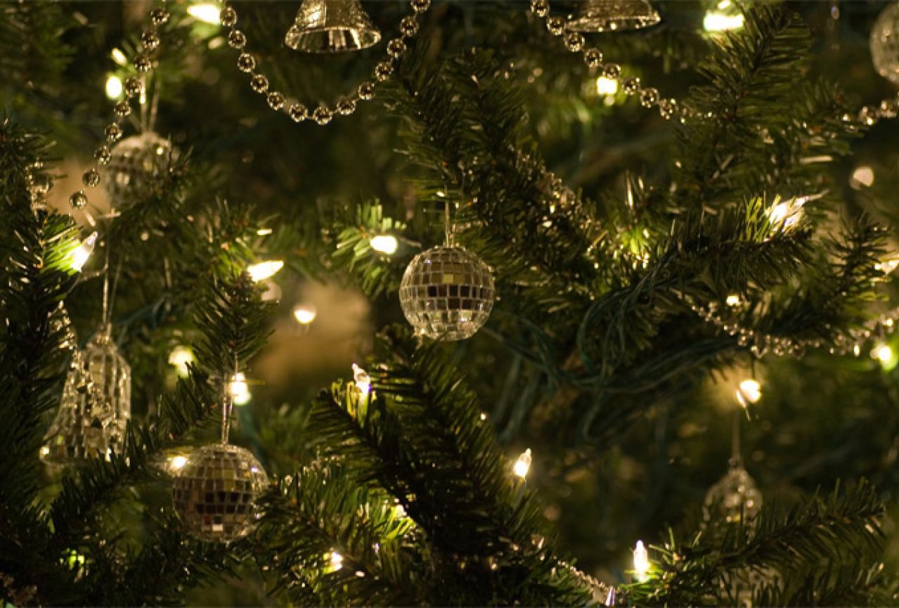 Kako vam božićno drvce može ukrasti Božić