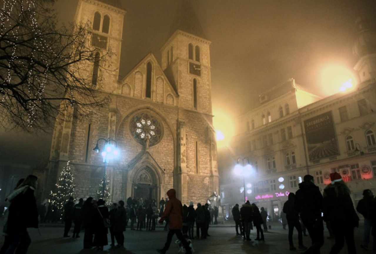 U sarajevskoj Katedrali održana sveta Božićna misa polnoćka