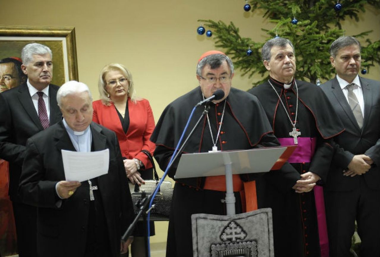 Božićni prijem kod kardinala Puljića: Da se što prije uspostavi društvo po 'mjeri' čovjeka