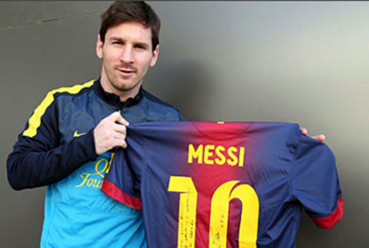 Messi i Xavi poslali potpisane dresove u BiH