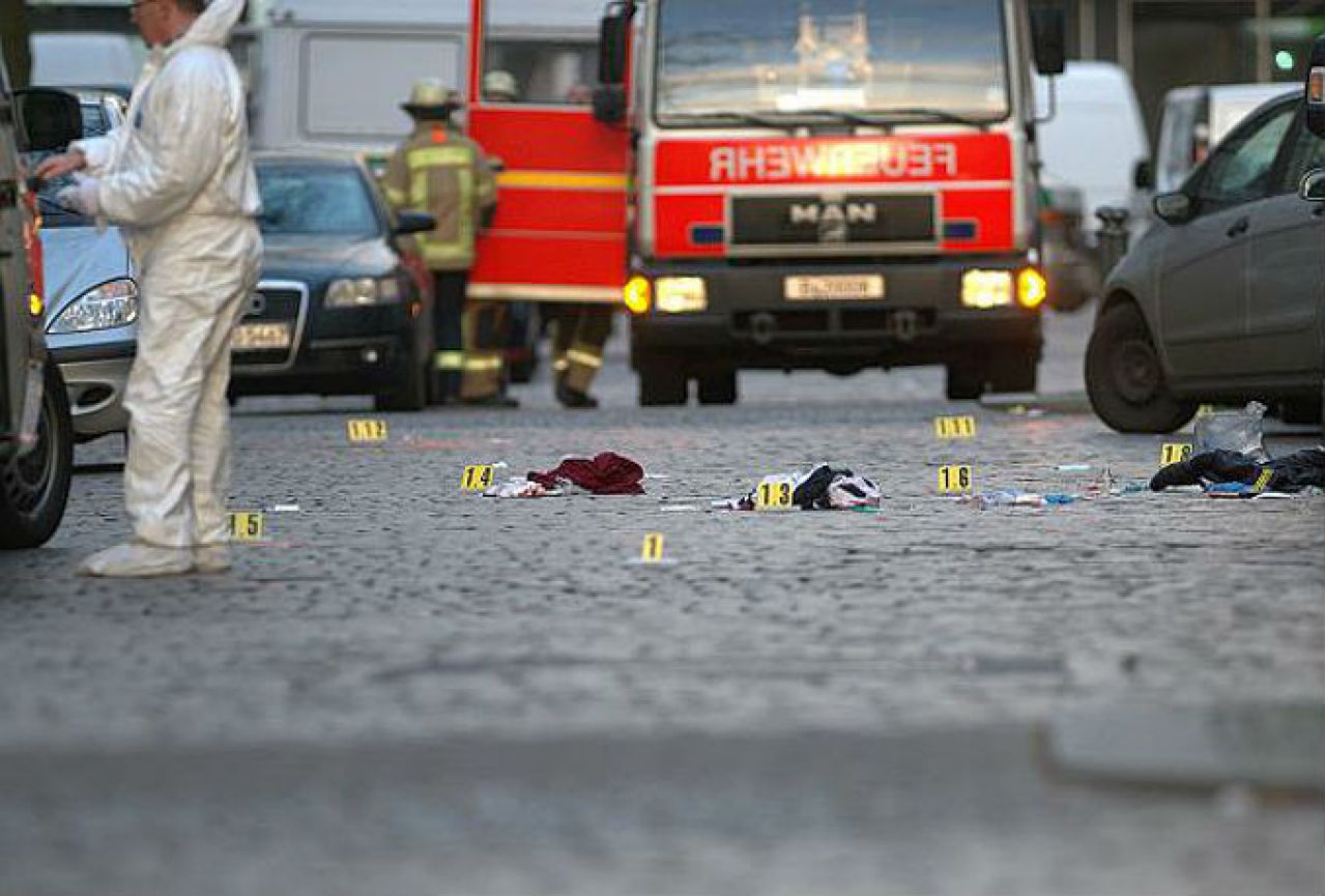 Napad u Berlinu: Bh. državljanin ubijen, trojica ranjena
