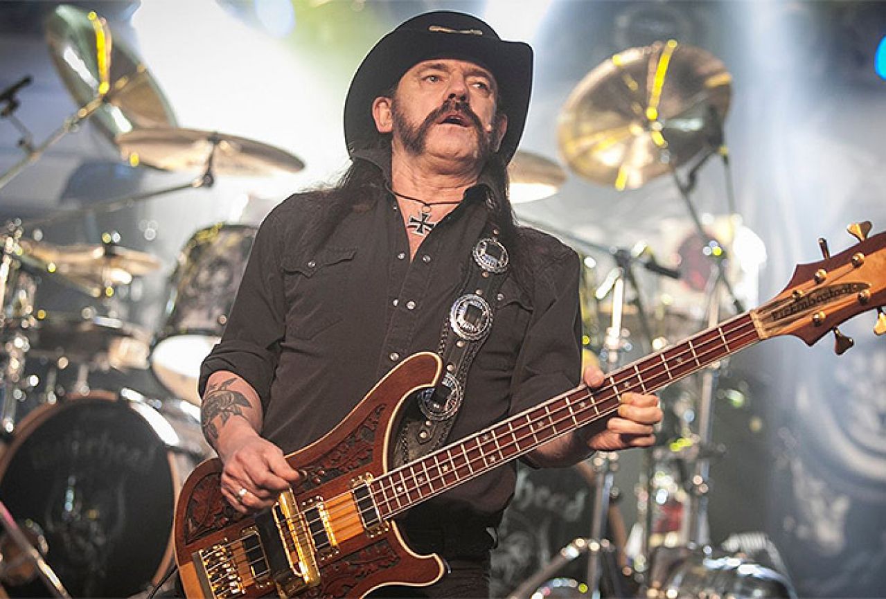 Umro frontmen Motörheada 