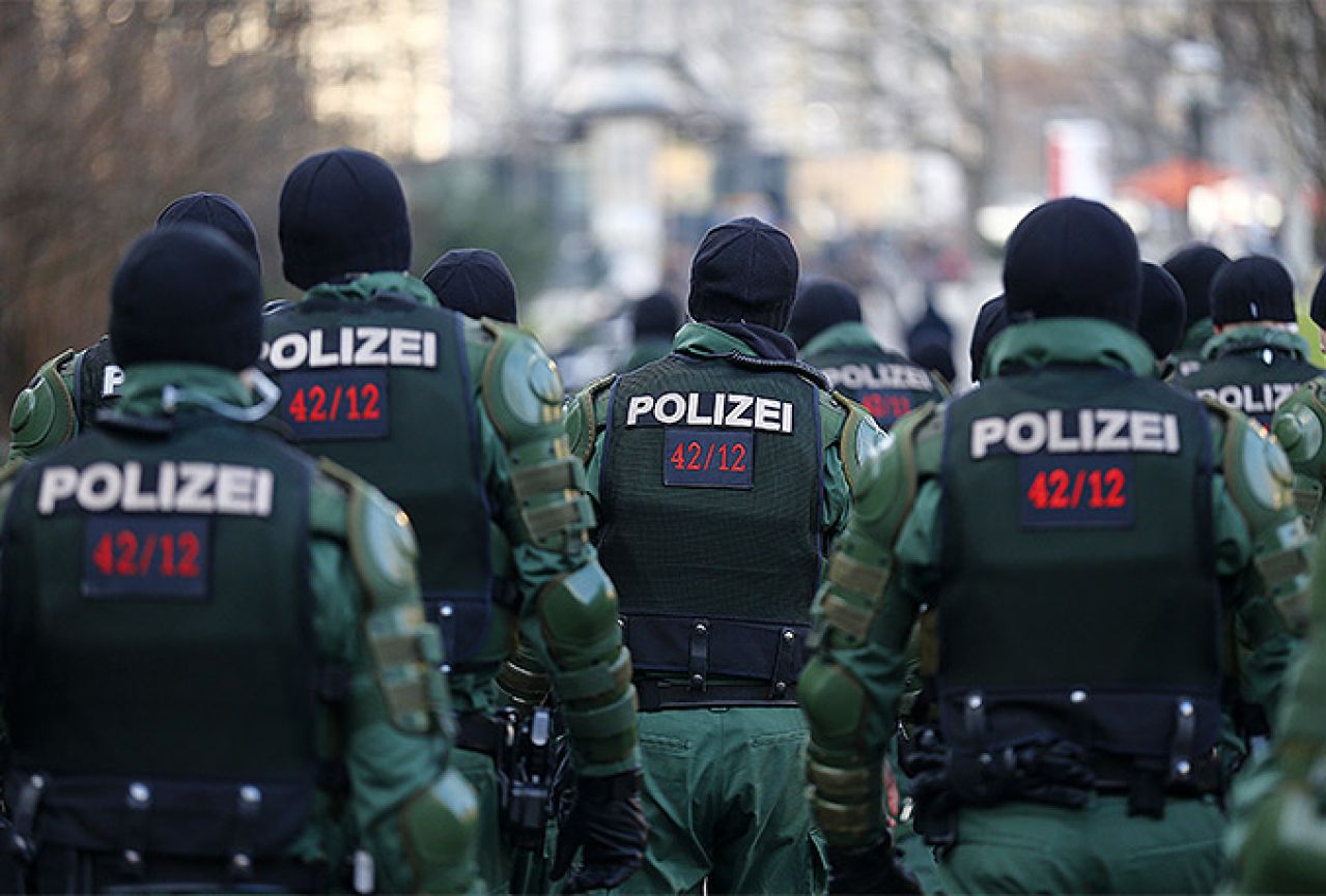 U Njemačkoj pucano na izbjeglički centar, jedna osoba ozlijeđena