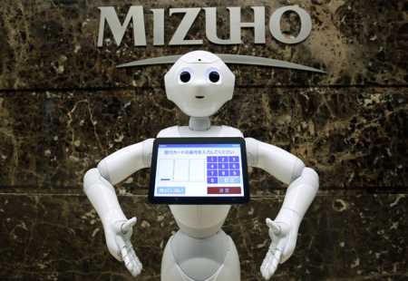 https://storage.bljesak.info/article/143991/450x310/mizuho-robot-banka.jpg