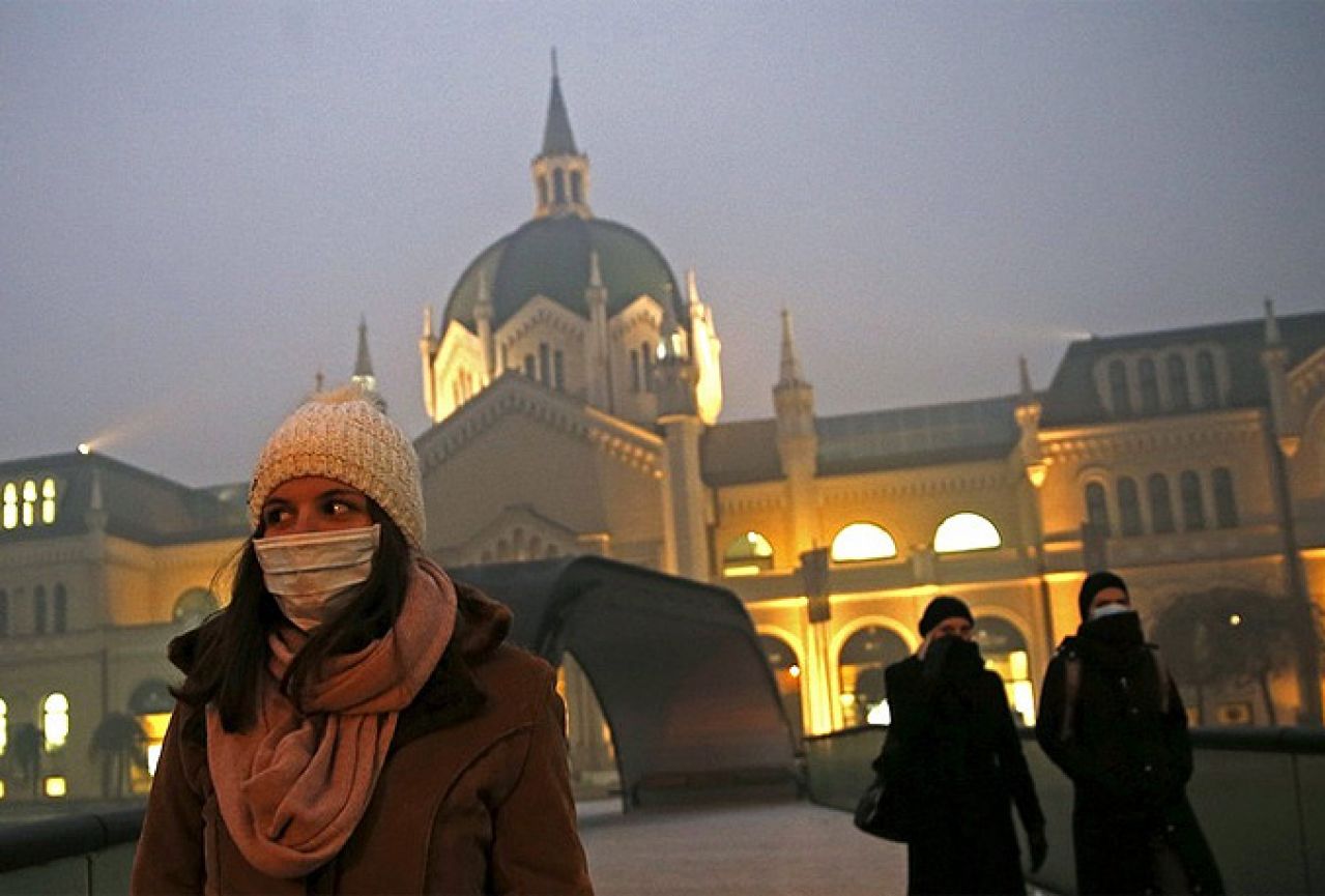U Sarajevu, Zenici, Lukavcu, Tuzli i Jajcu danas zagađen zrak