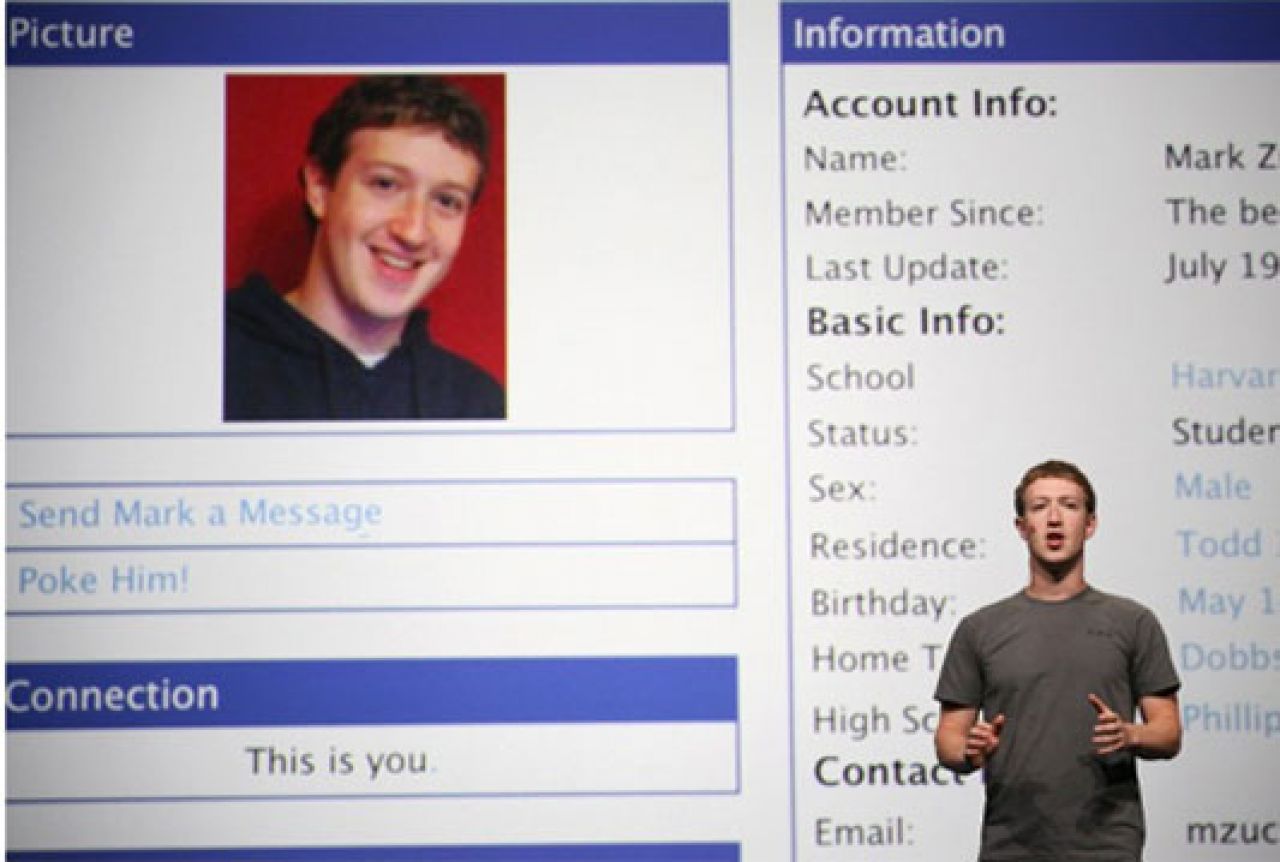 Baka se pohvalila da potiče unuke da izlaze sa štreberima, Zuckerberg joj 'spustio'