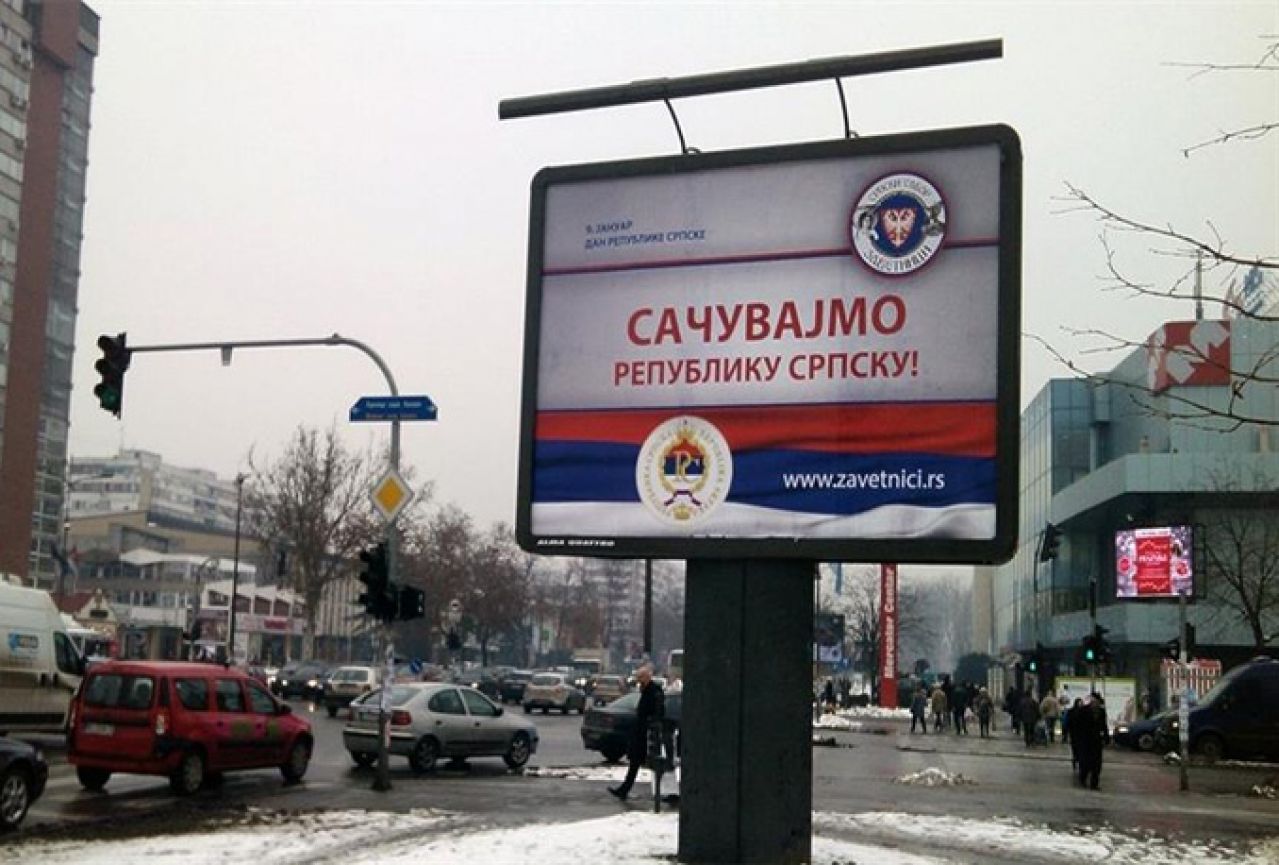 Srbija oblijepljena bilboardima "Sačuvajmo Republiku Srpsku"