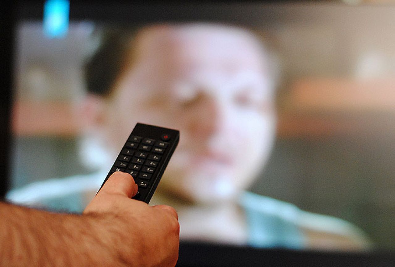 Zbog TV pretplate HSS traži oduzimanje dozvole za emitiranje FTV-u