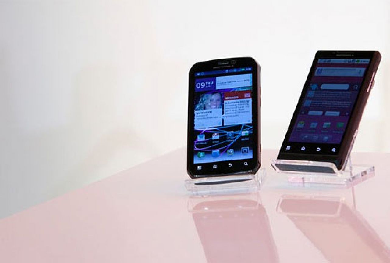 Lenovo ukida brend ''Motorola''