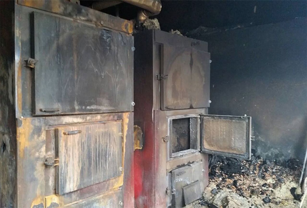 Ravnateljica škole u Kiseljaku: Požar u školi je podmetnut