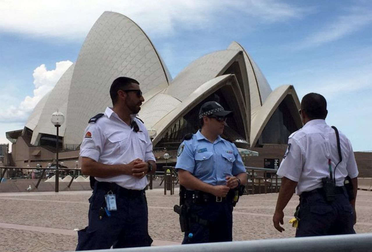 Sydneyska Opera pod policijskom opsadom, zaposleni i turisti evakuirani