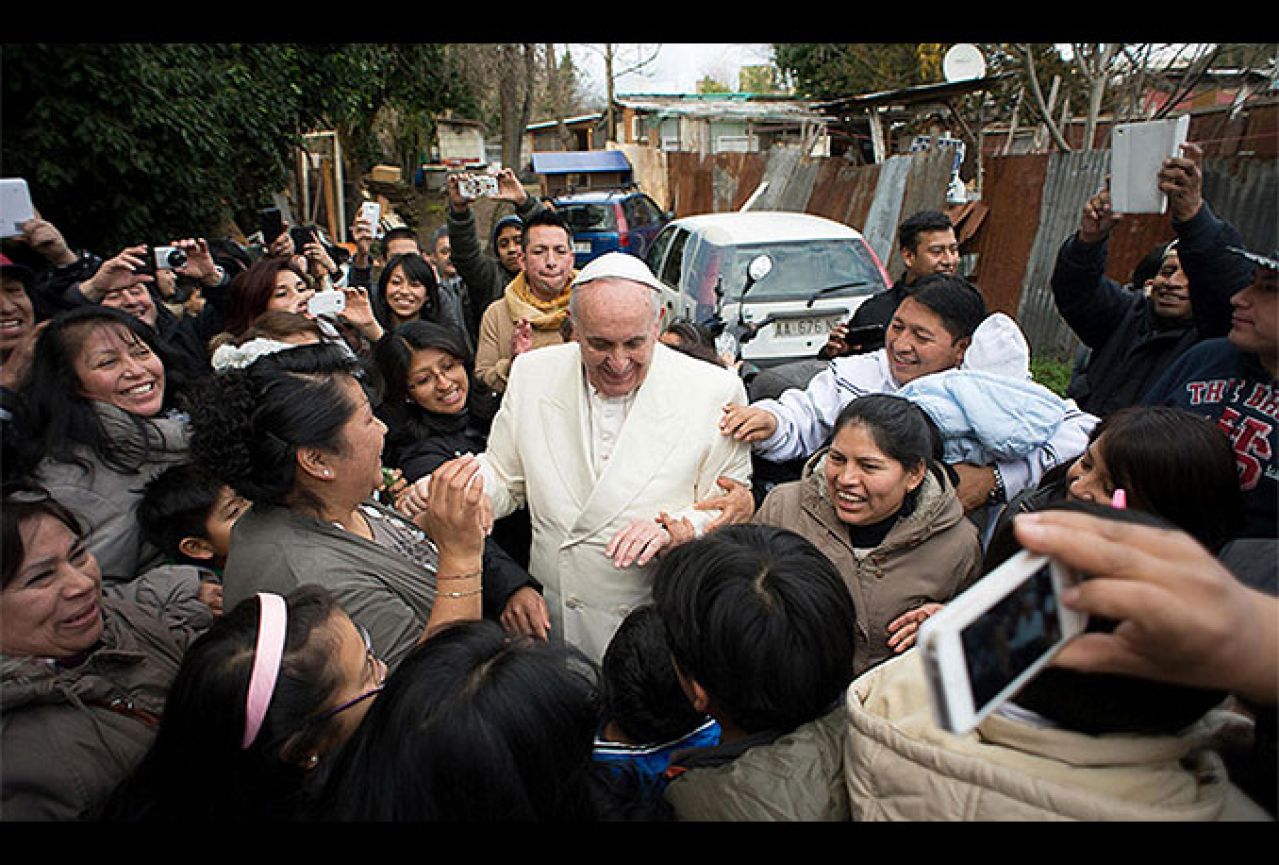 Papa Franjo poručio migrantima: Čuvajte svoju kulturu i dragocjene vrijednosti