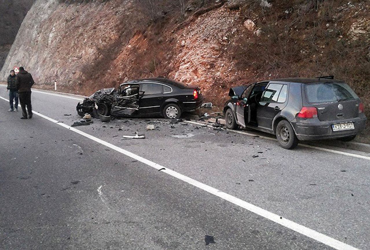 Teška prometna nesreća sjeverno od Mostara