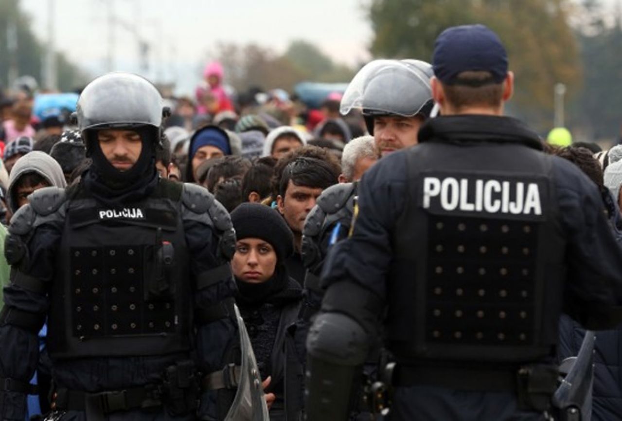 Tajni plan: Zadržati migrante na Balkanu, što dalje od EU