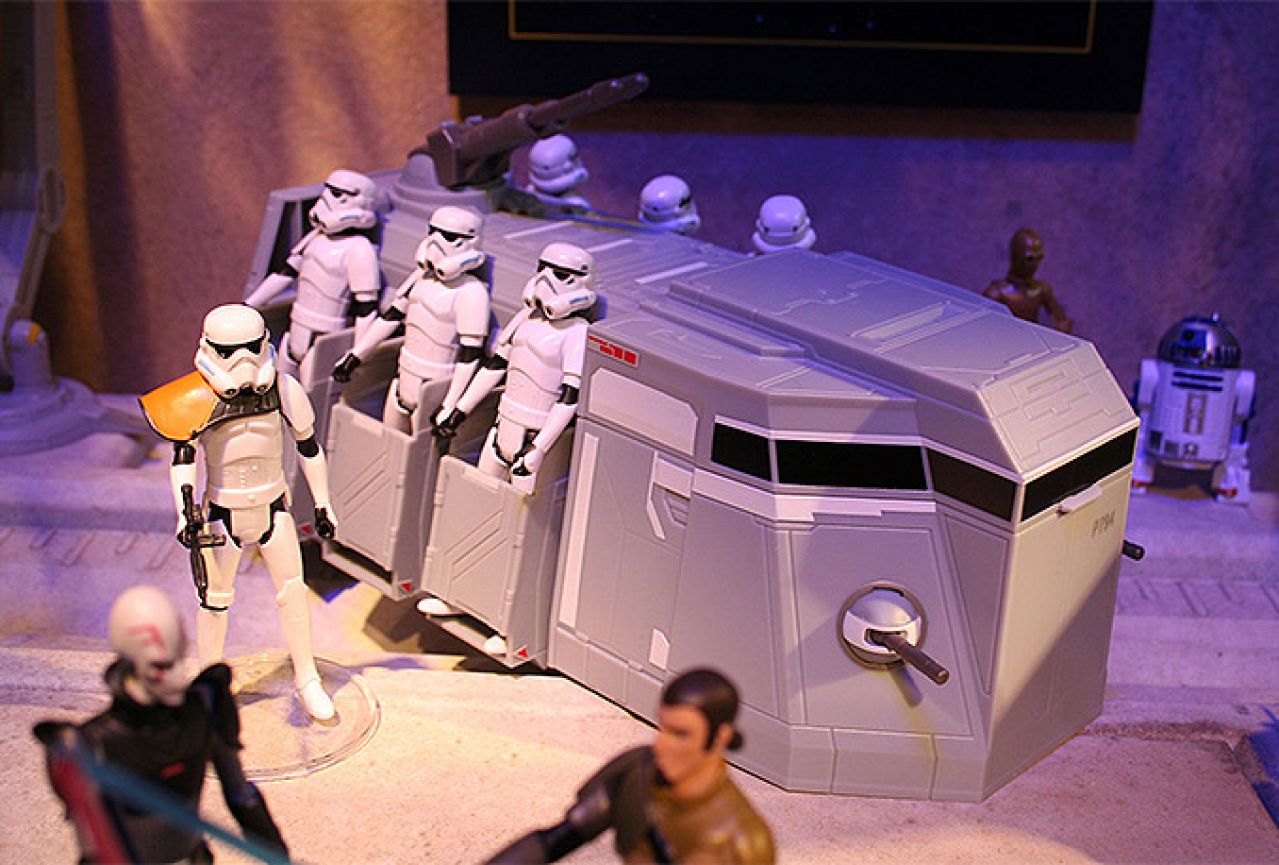 Filmska tvornica novca:  ''Star Wars'' od prodaje igračaka zaradio 700 milijuna dolara
