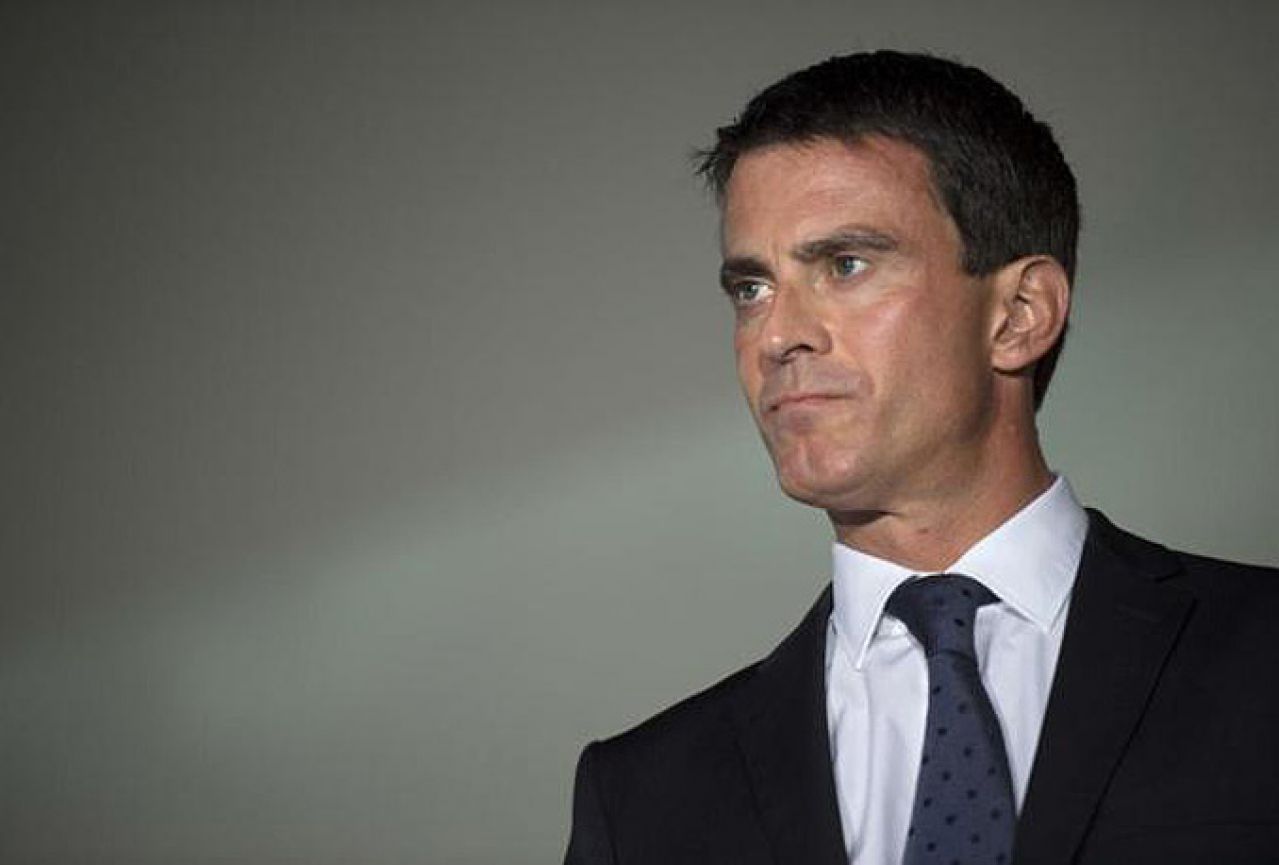 Valls: Izvanredno stanje do daljnjeg