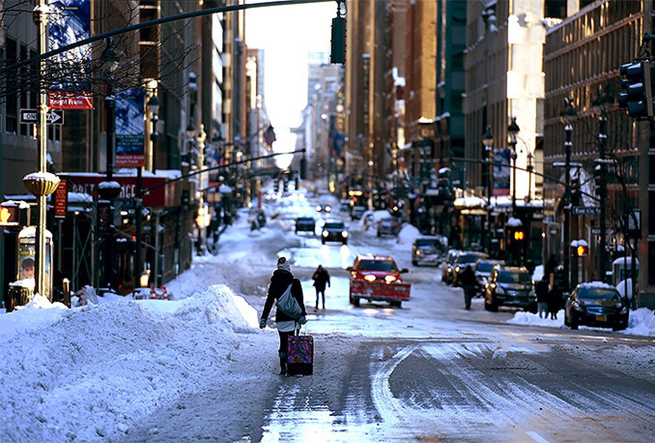 New York se oporavlja od snježne mećave