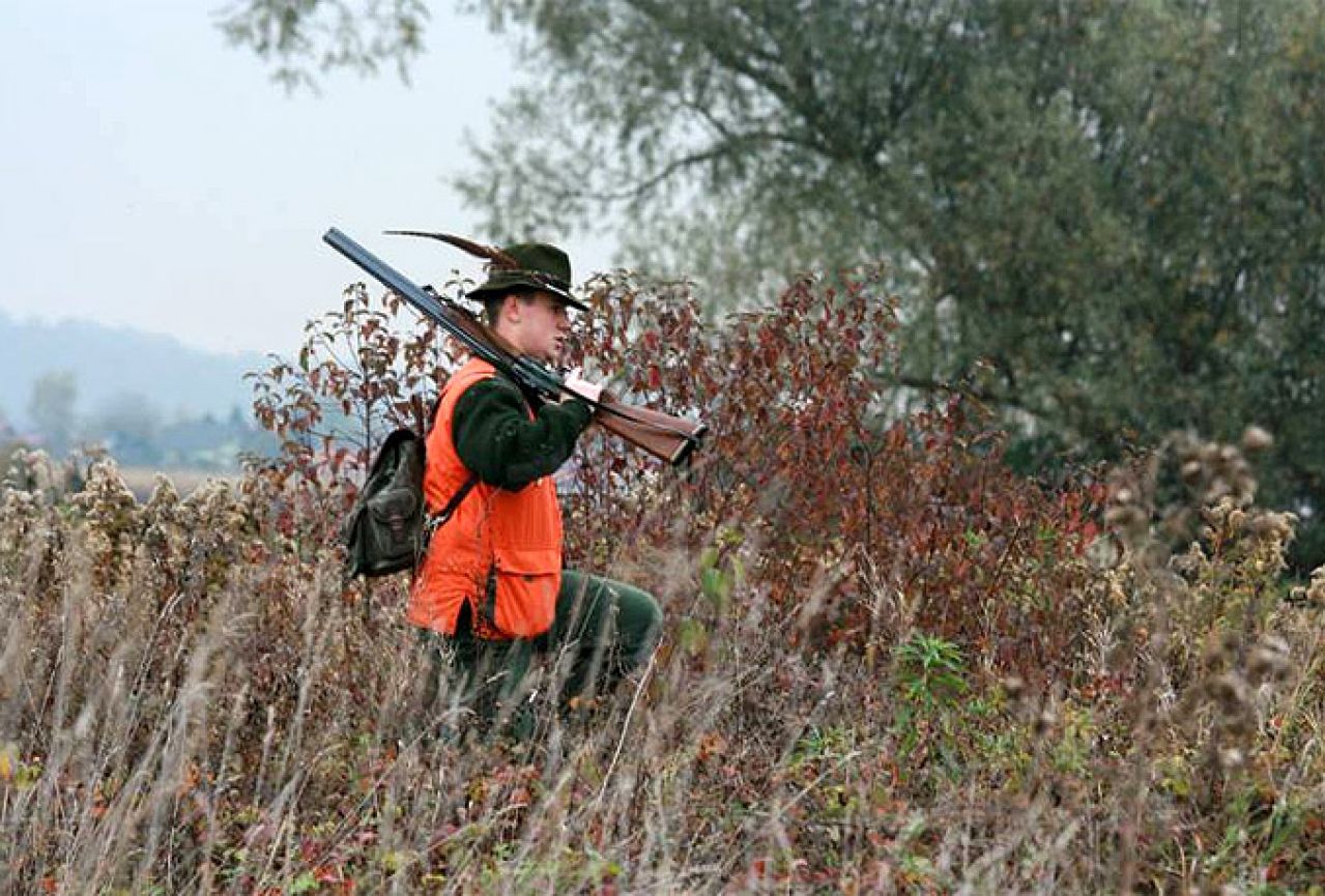 Crtaju se granice lovišta u Središnjoj Bosni
