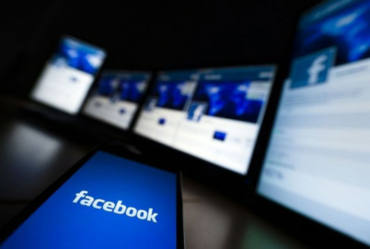 Nema više prodaje oružja na Facebooku i Instagramu