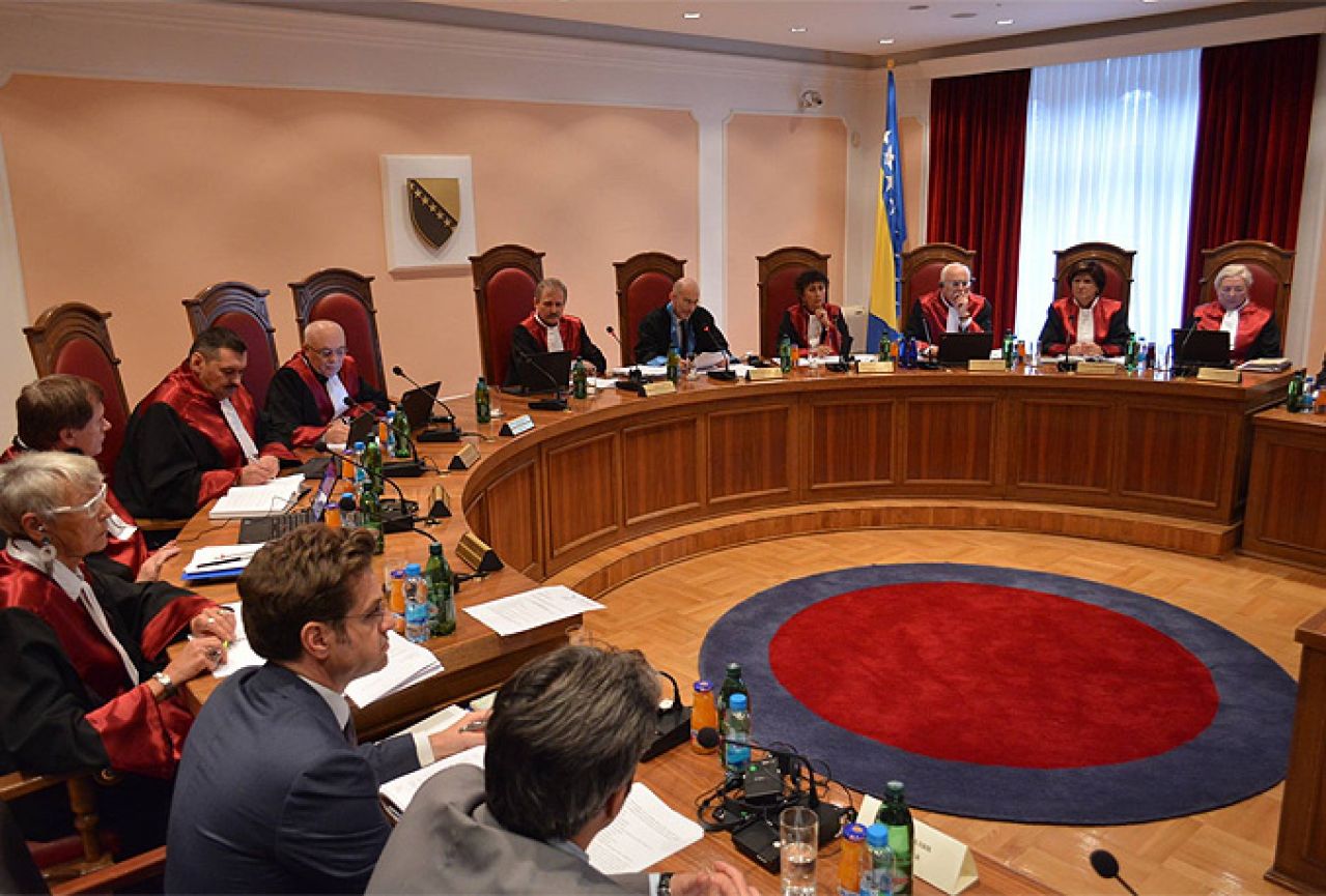 Ustavnopravna komisija nije podržala Prijedlog zakona o Ustavnom sudu BiH