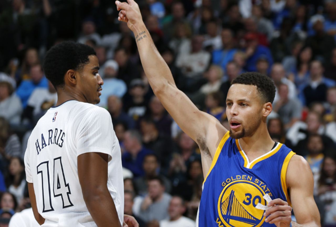 Curry zabio 51, Warriorsi do najboljeg starta u povijesti