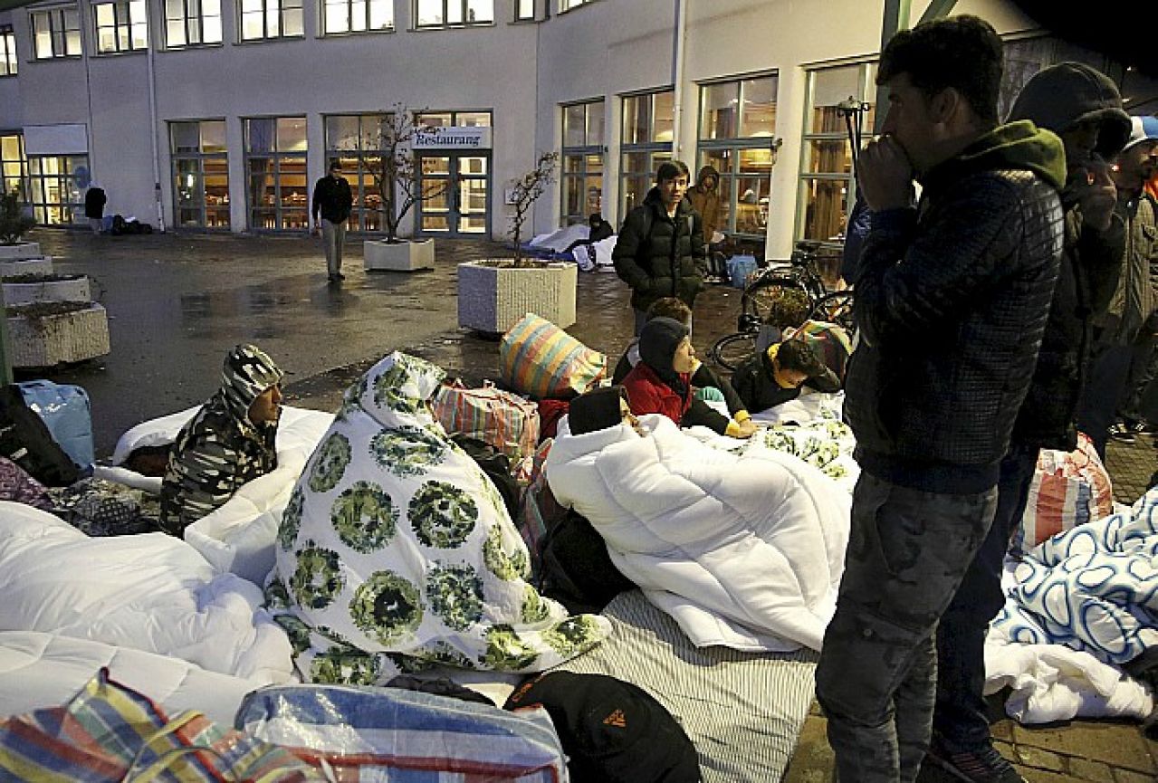 Švedska će primiti 140.000, a Srbija 15.000 tražitelja azila