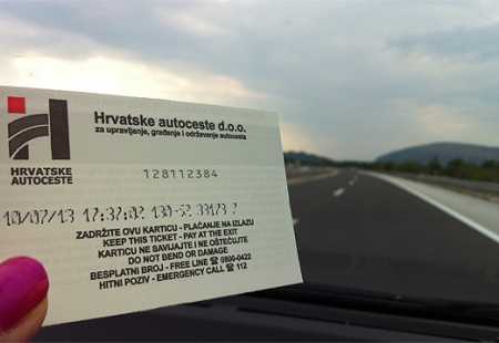 https://storage.bljesak.info/article/147267/450x310/hrvatske-autoceste-kartica-.jpg