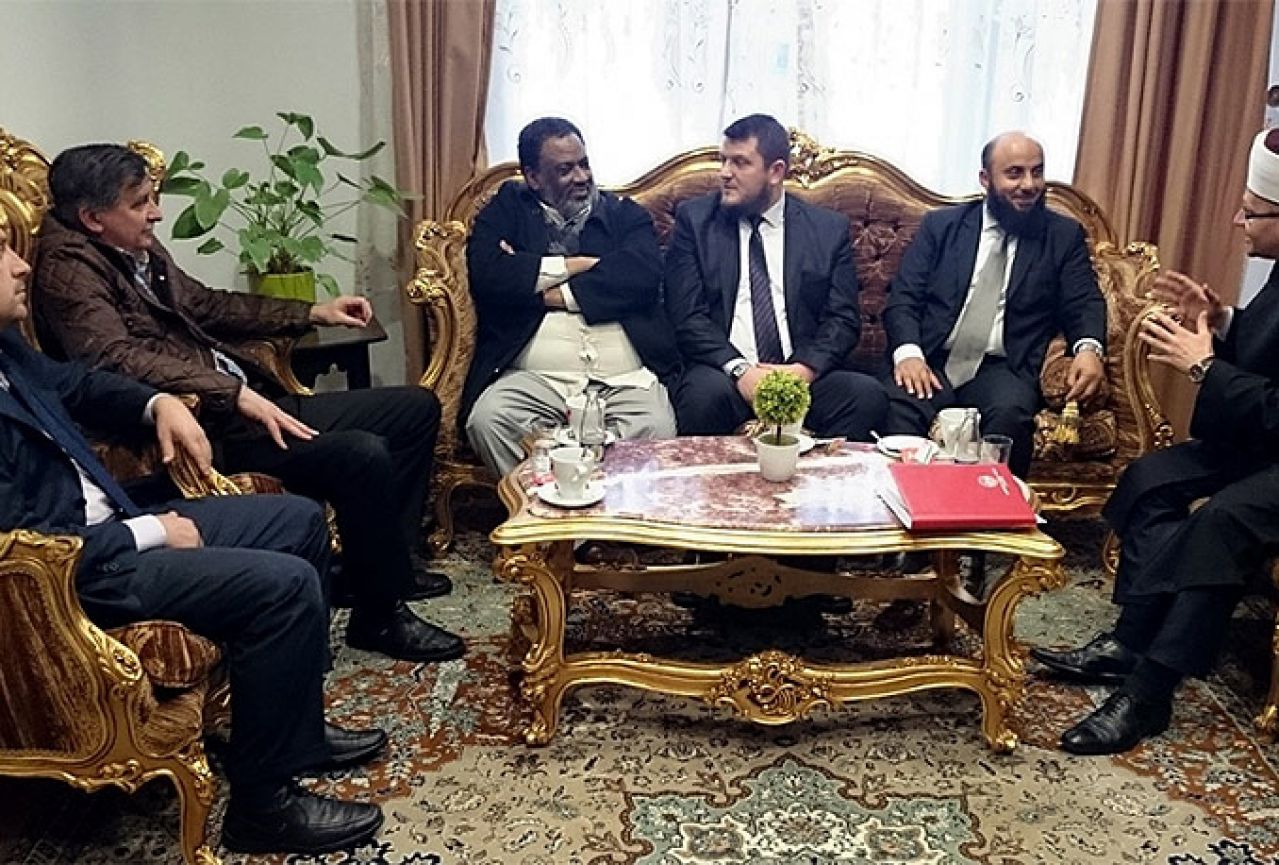 Muftijstvo mostarsko posjetio direktor kulturnog centra ''Kralj Fahd''