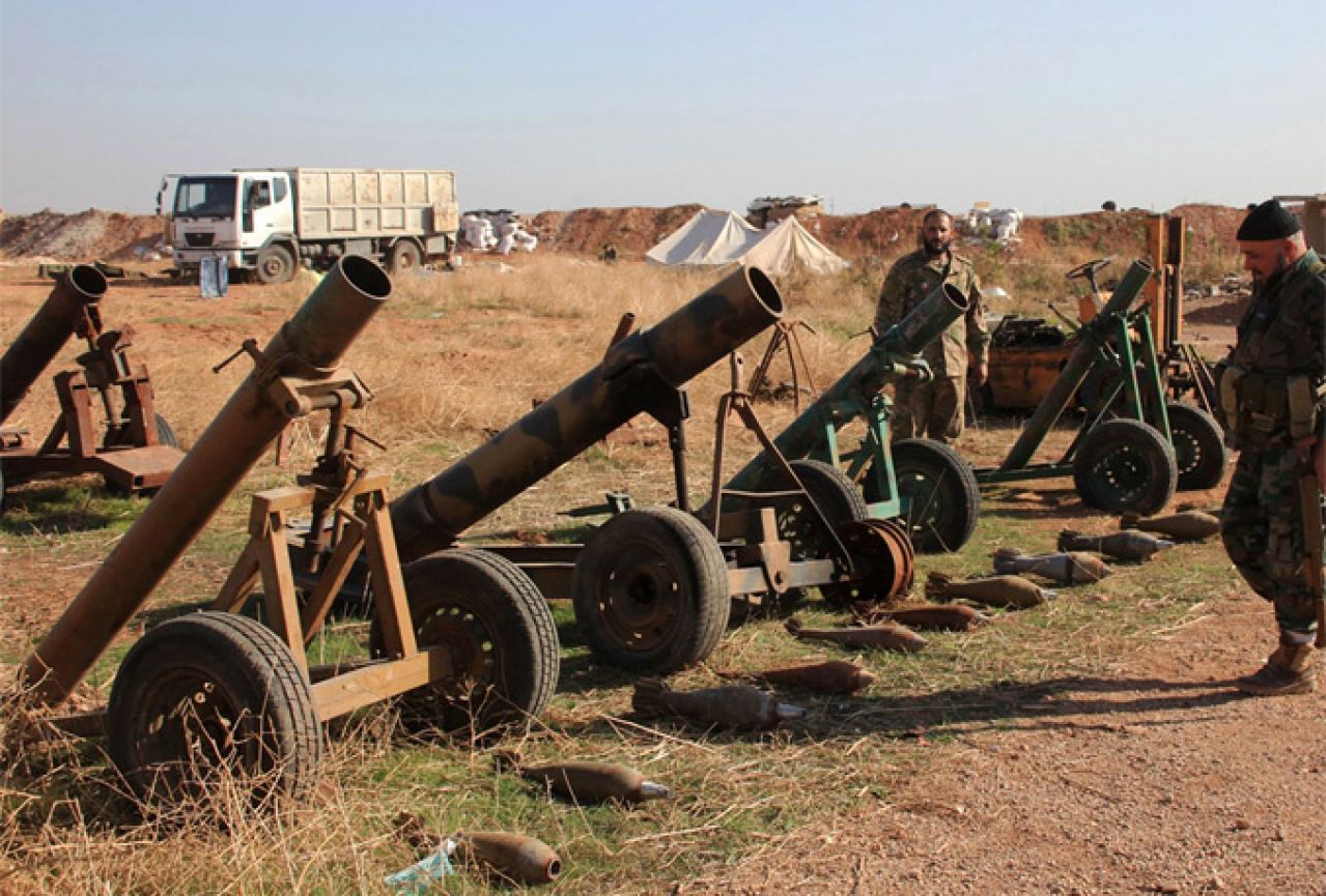 Uništeno skladište oružja u Raqqi, najvećoj bazi IS-a u Siriji