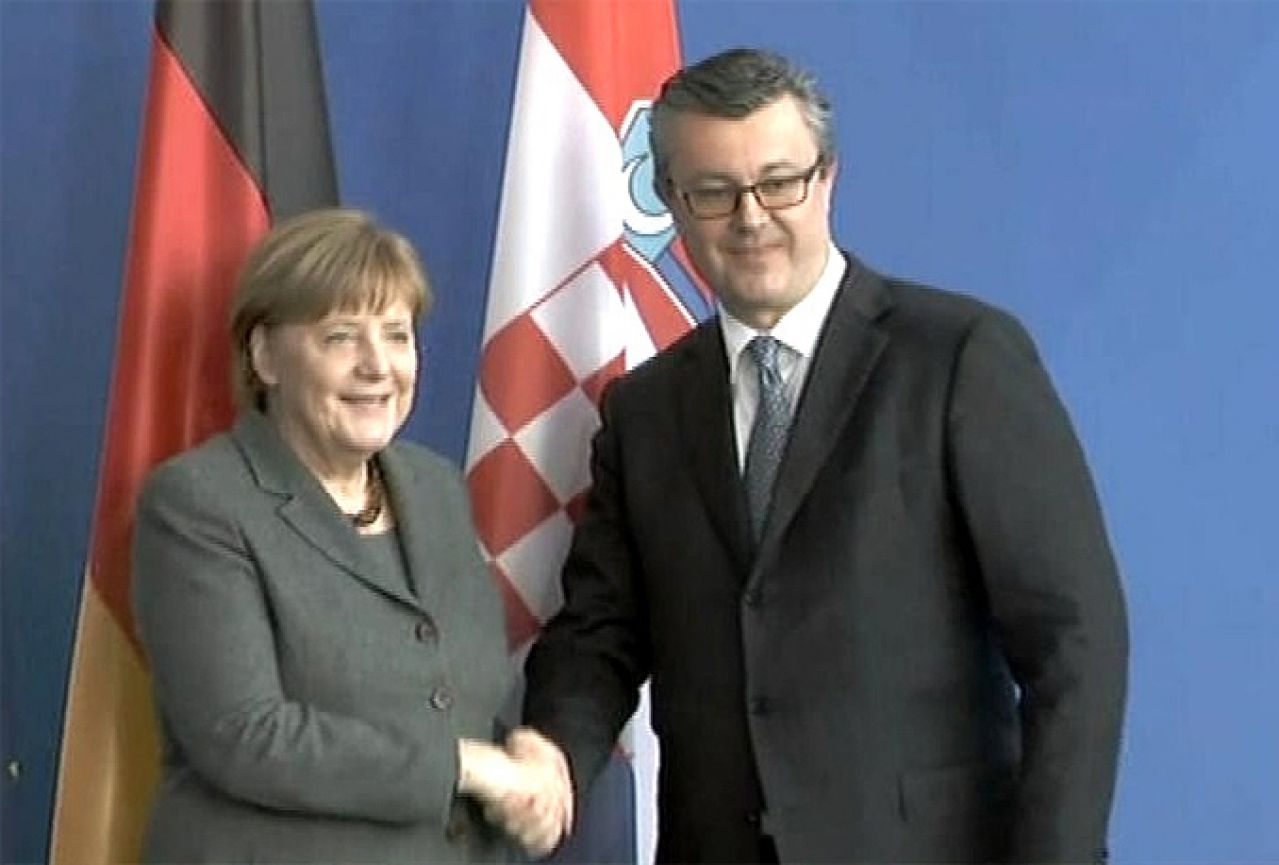 Orešković i Merkel: Zajedno u bolju budućnost