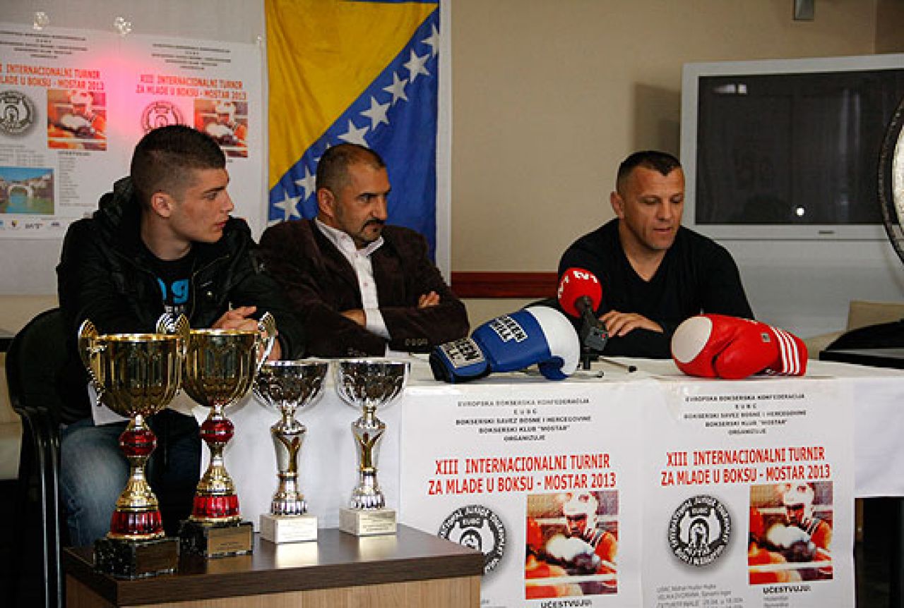 U Mostaru tri dana vrhunskog međunarodnog boksa za mlade