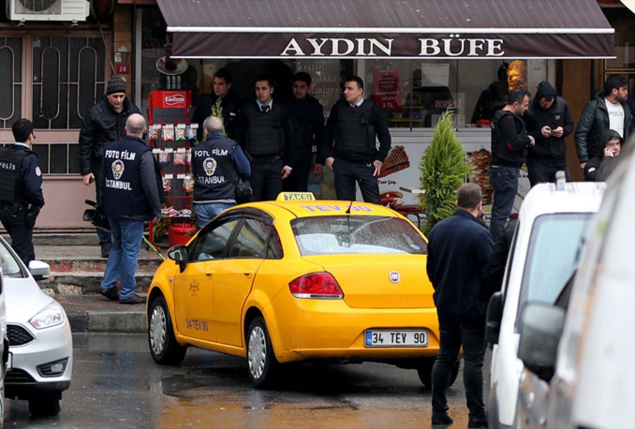 Dvije žene napale policijsku postaju u predgrađu Istanbula