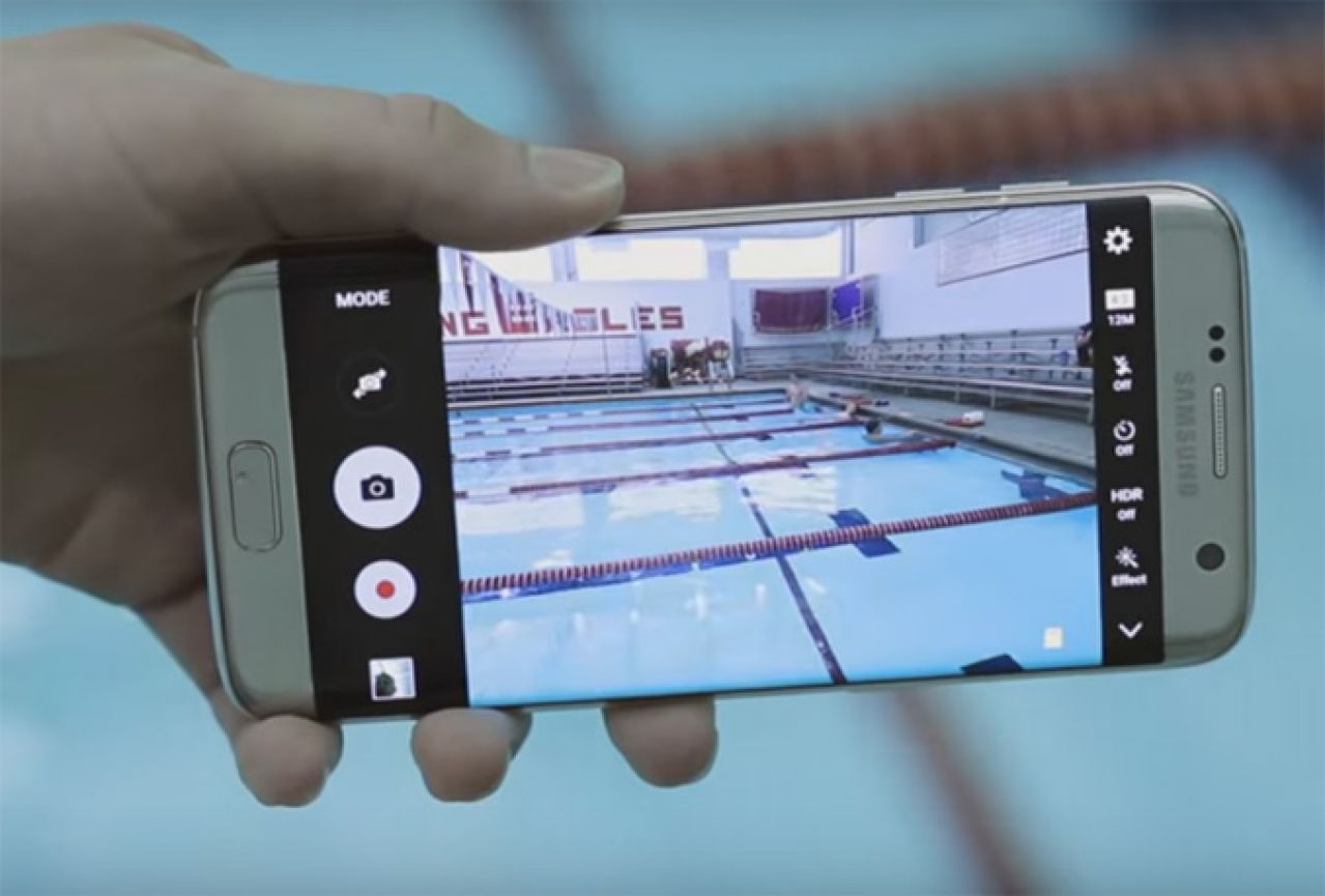Testirao novi Samsung Galaxy S7 Edge u bazenu - evo što se dogodilo
