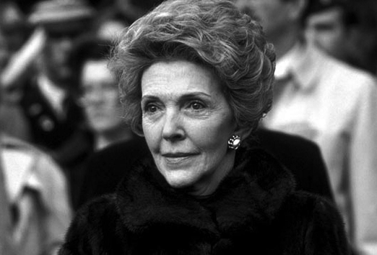 Umrla bivša prva dama SAD-a Nancy Reagan