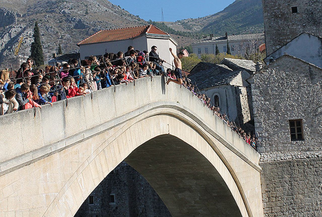 Stari most jedan od dva pozitivna primjera u svijetu